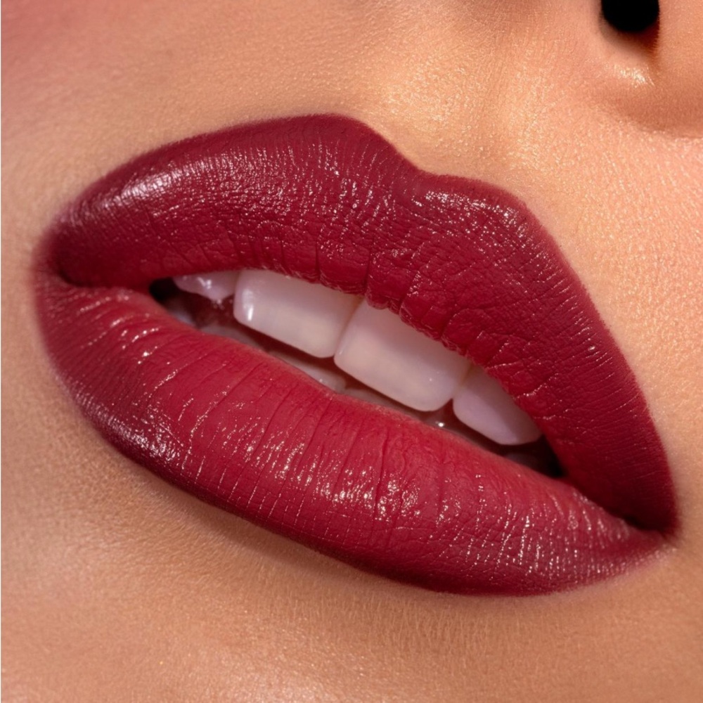 ♥️🆕♥️Natasha Denona Voluptuous Creamy Lipstick Color “Berry Pop” - Picture 3 of 5